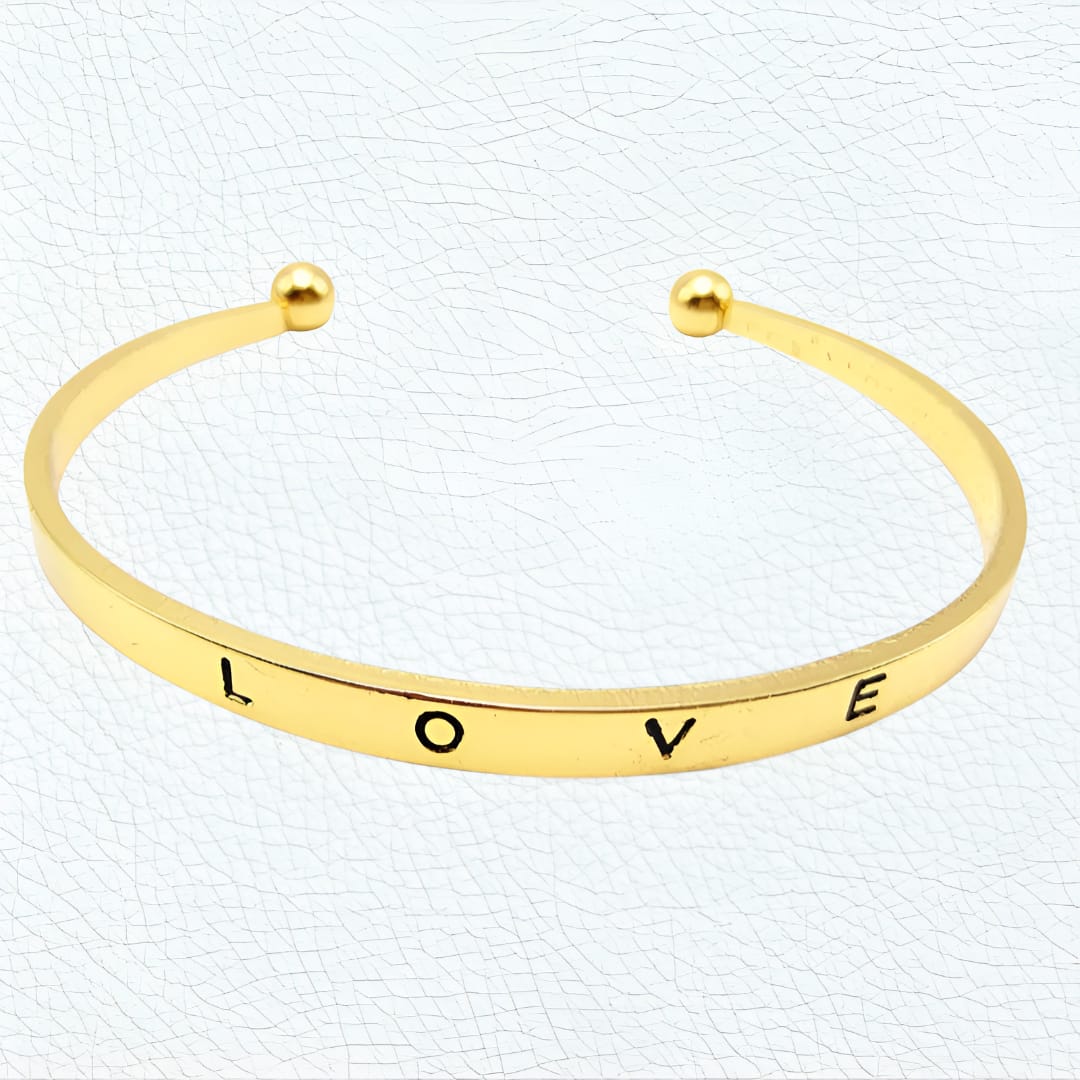 Stylish Love pattern  bangle