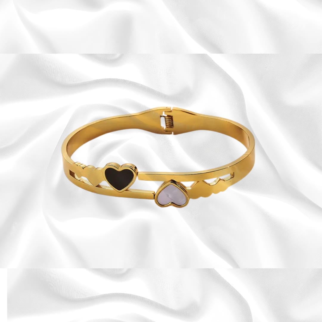 Women’s Modern Stainless Steel Polished Bangle with Shell & Rhinestones