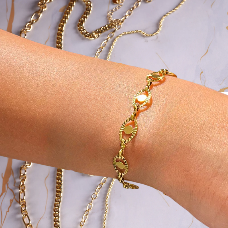 Women’s Elegant 18K Gold Plated Bracelet