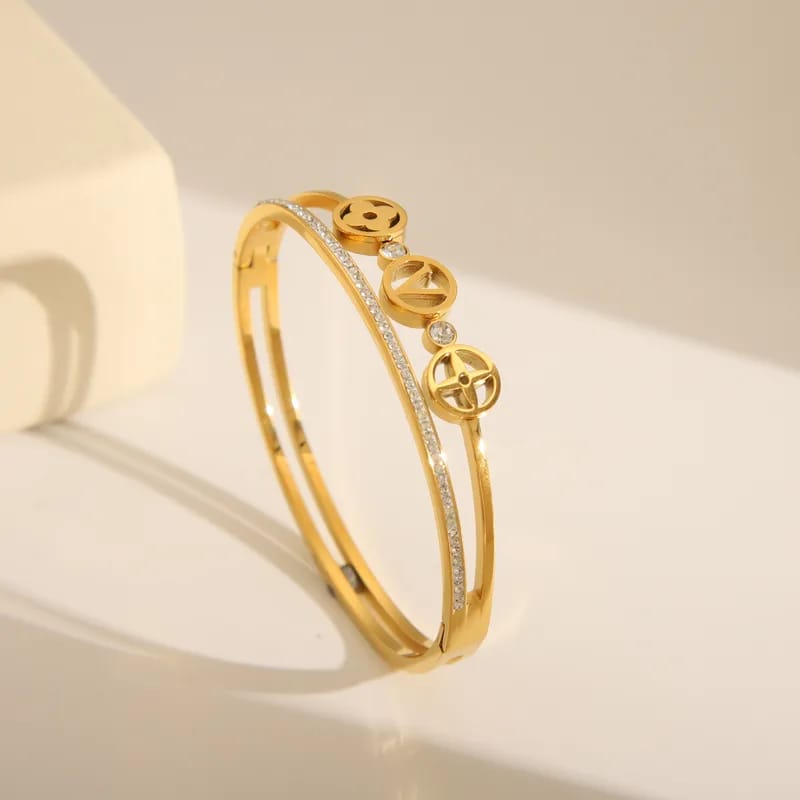 Radiant Anti-Tarnish 18K Gold Plated Zircon Bangle Bracele