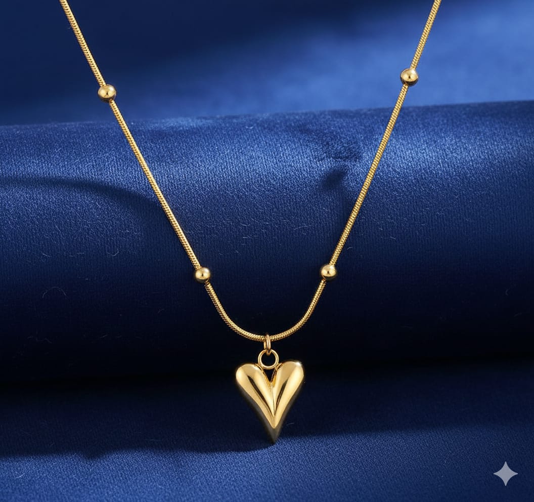 Chic Charm Heart Necklace