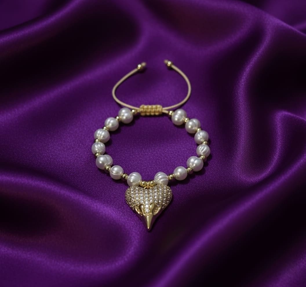 Elegant Pearl Heart Charm Adjustable Bracelet