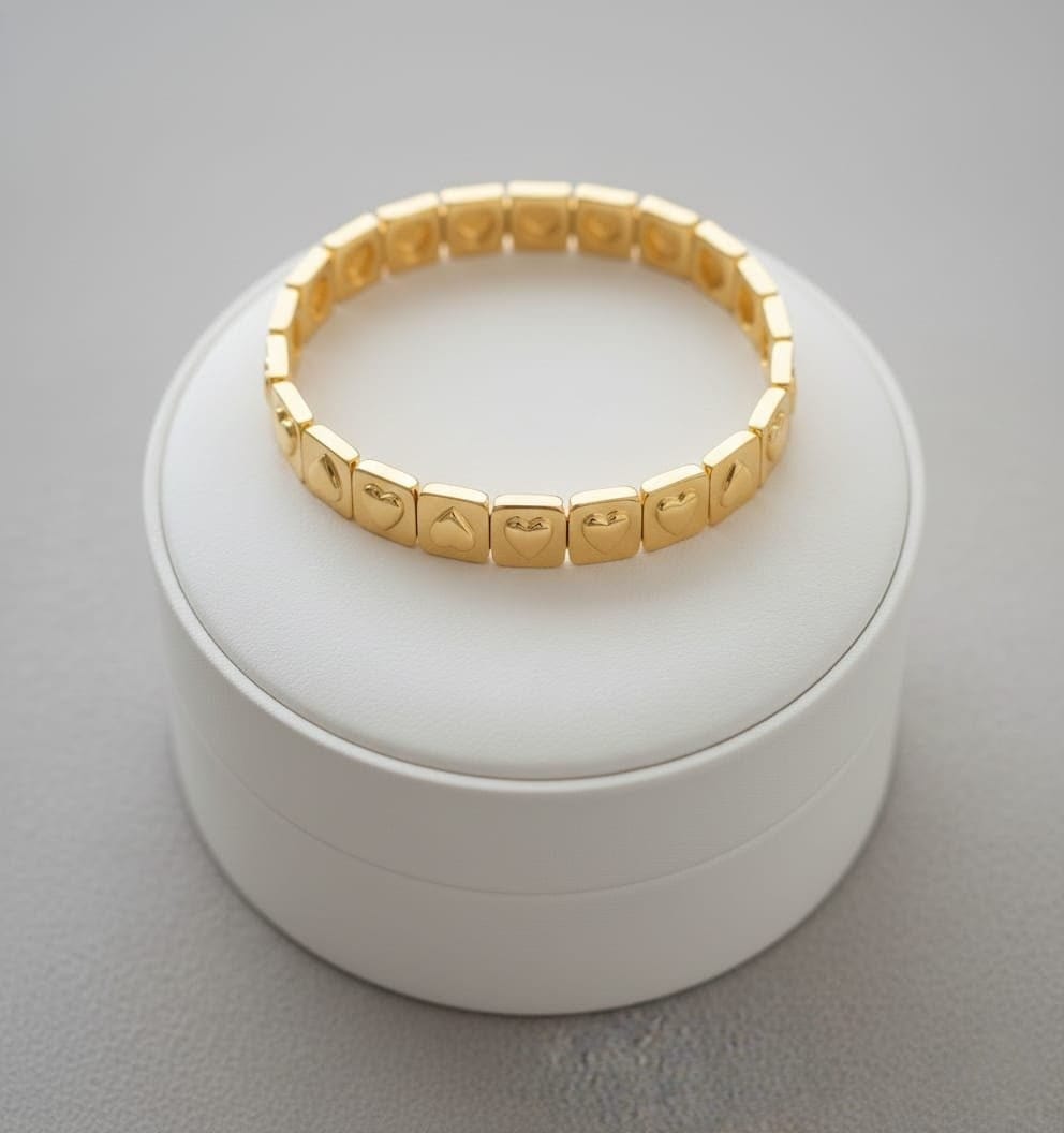 Gold Plated Heart Link Bracelet | Imitation Jewelry | Anti-Tarnish & Waterproof