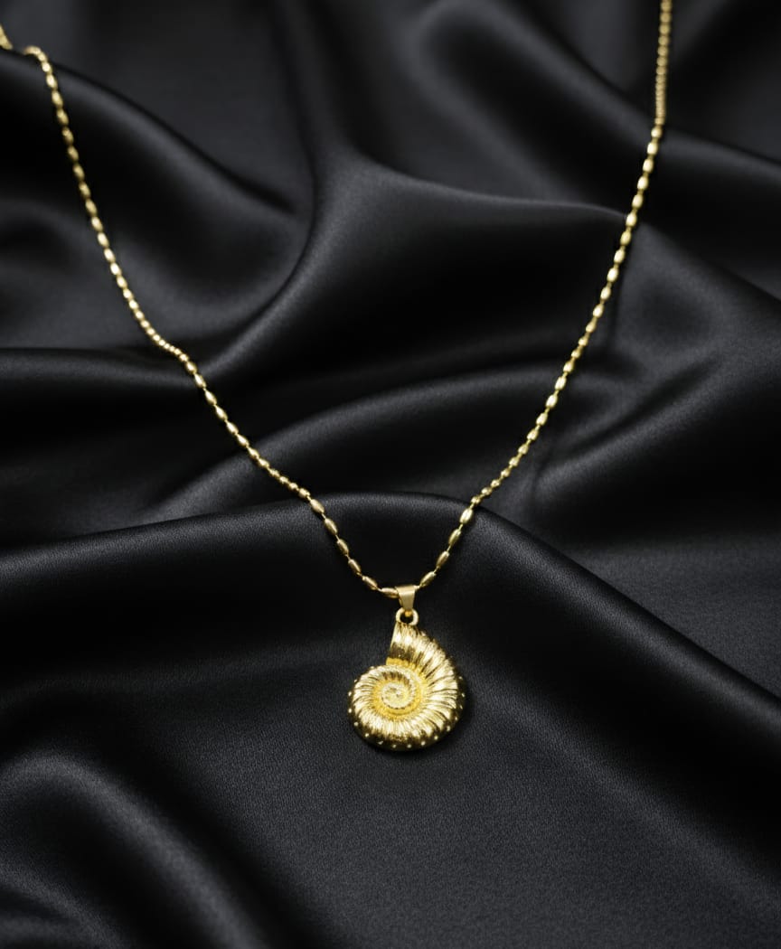 Anti-Tarnish Waterproof Spiral Shell Pendant Necklace for Women
