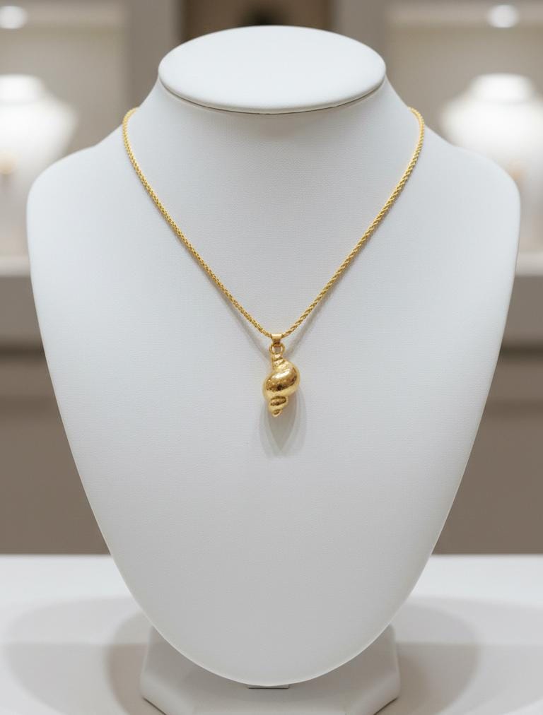 Anti Tarnish Waterproof Gold-Plated Seashell Conch Pendant Necklace